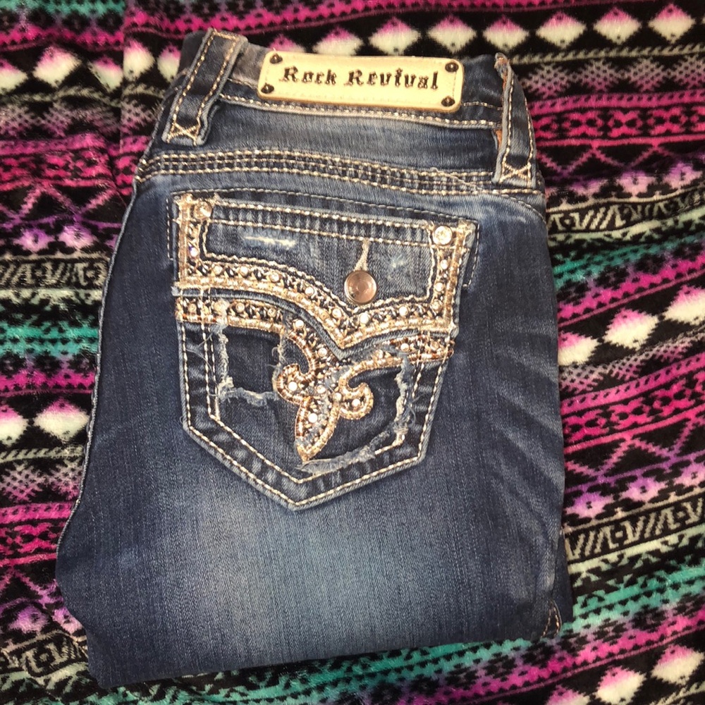 Beautiful straight rock revival Betty Jean